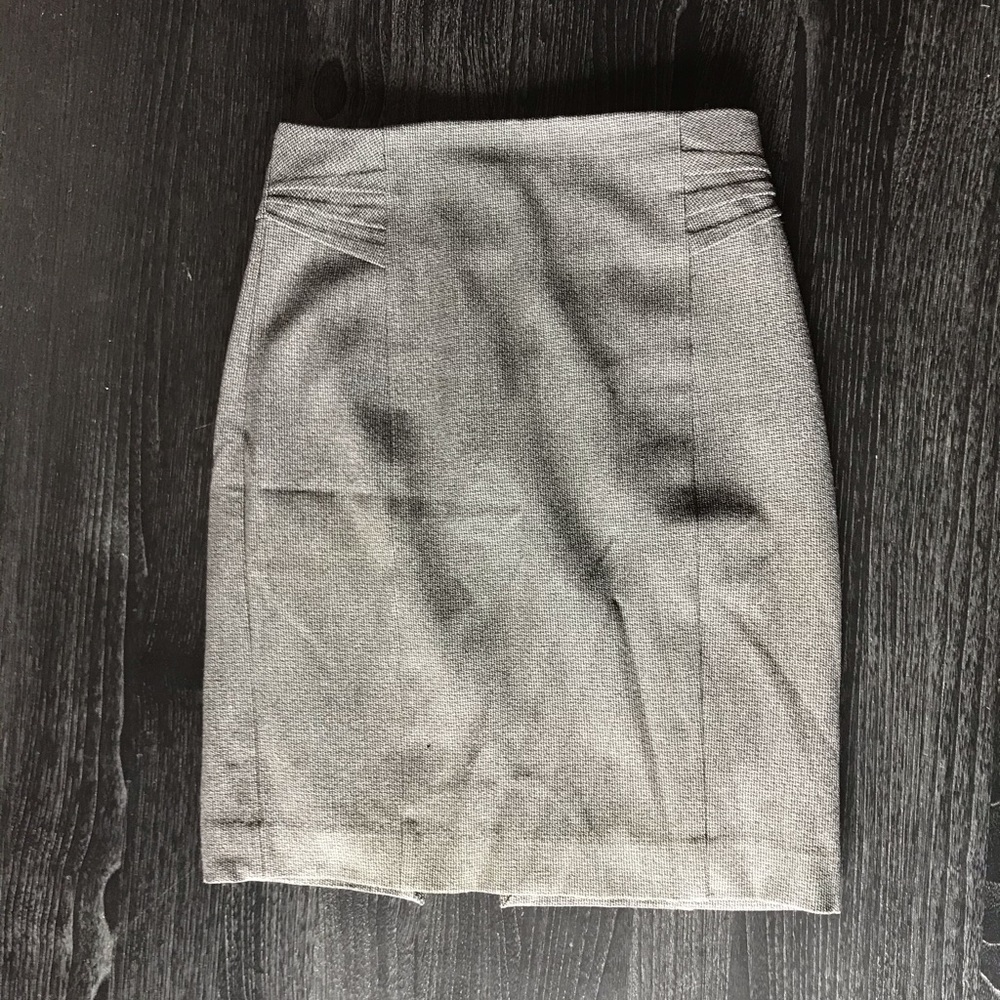 Grey express skirt